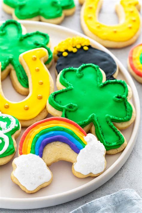 St. Patrick's Day Cookies - Jessica Gavin