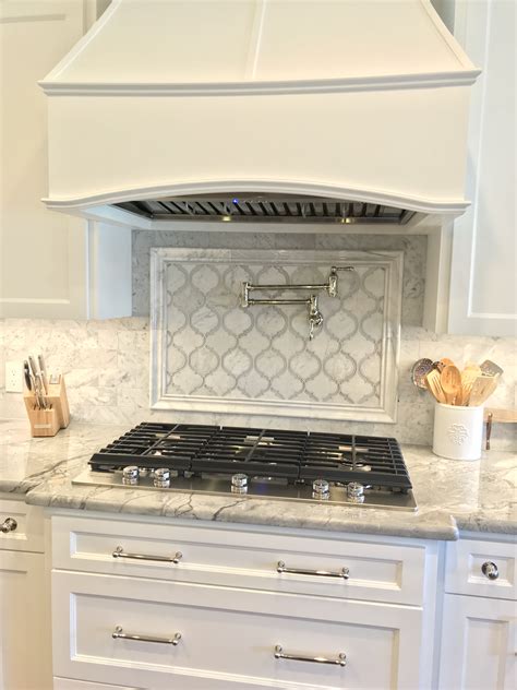 10+ Kitchen With Marble Backsplash – DECOOMO