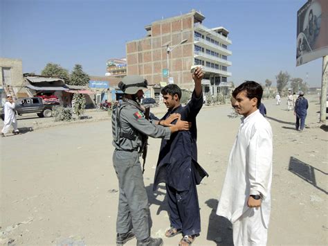 Explosion at restaurant kills 3 Pakistanis in Afghanistan's Khost - EFE ...