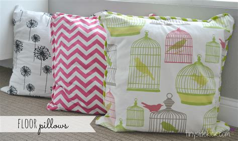 DIY Zippered Pillow Covers | Install a zipper | washable pillow covers