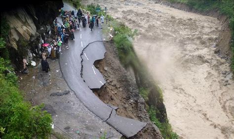 What happened in Kedarnath Floods, and Rest of Uttarakhand, in 2013!