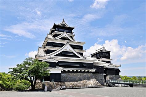 Kumamoto Castle - Must-see historical site - Kyushu Travel