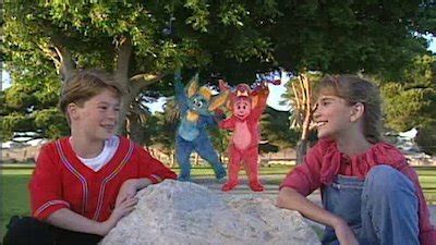 Watch Kidsongs Season 1 Episode 15 - Boppin' With the Biggles Online Now