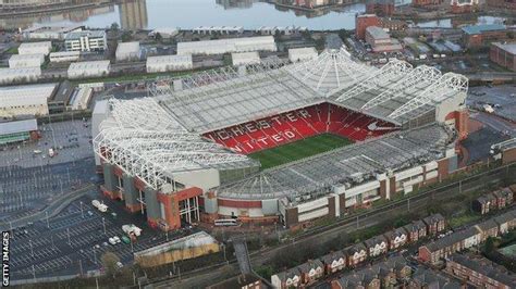 Man Utd: Sir Bobby Charlton Stand work at Old Trafford not imminent - BBC Sport