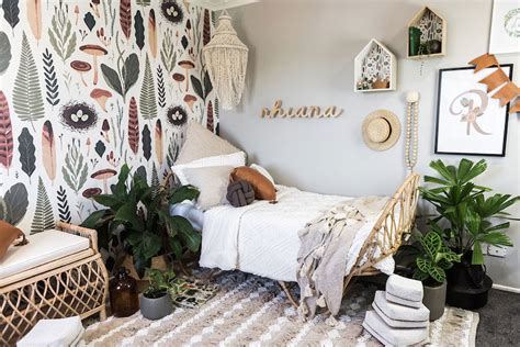 Rhianna's Earthy and Natural Girl's Room