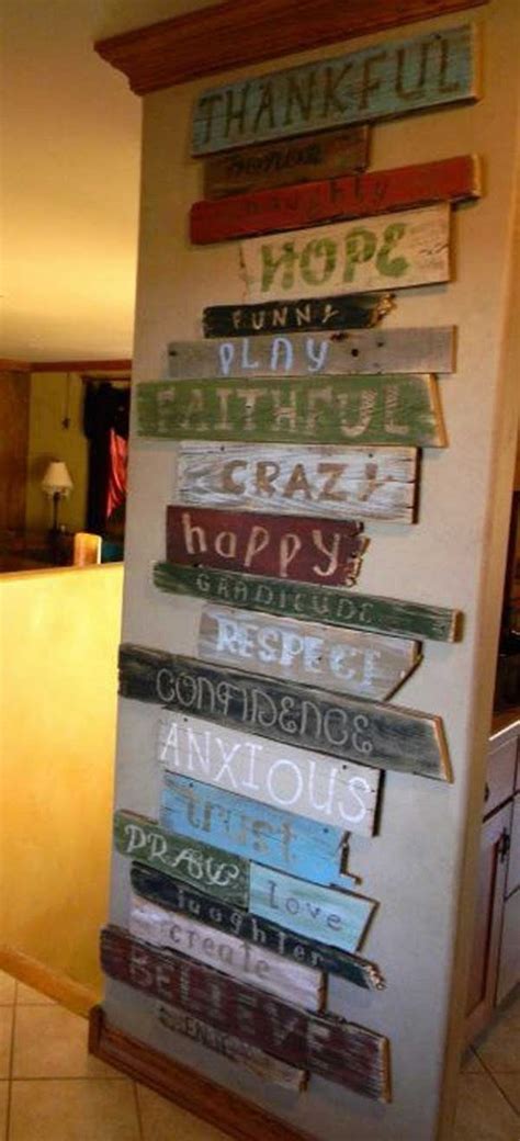 25+ Recycled Pallet Wall Art Ideas for Enhancing Your Interior ...