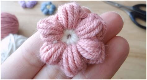 Crochet Beautiful Puff Flower Stitch - Love Crochet