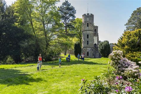 Wentworth Castle Gardens, Barnsley, Yorkshire - Castles Gardens