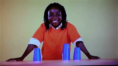 Yo Gabba Gabba Cool Tricks cup stacking - YouTube