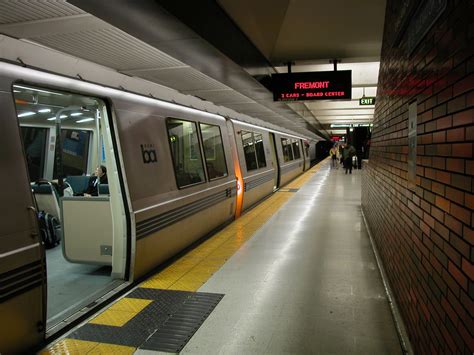 20050323 10 BART Oakland City Center Station | David Wilson | Flickr