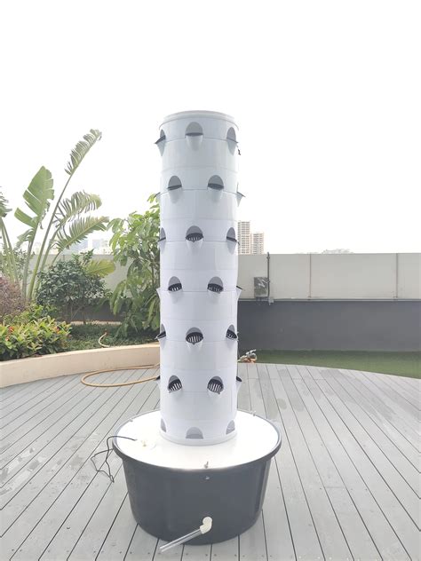 Attractive Hydroponic Vertical Garden Farming System Aeroponic Tower ...