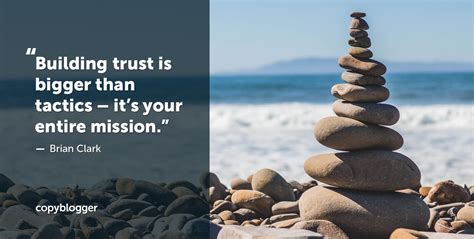 How to Build Trust in Relationships with Smart Content Marketing