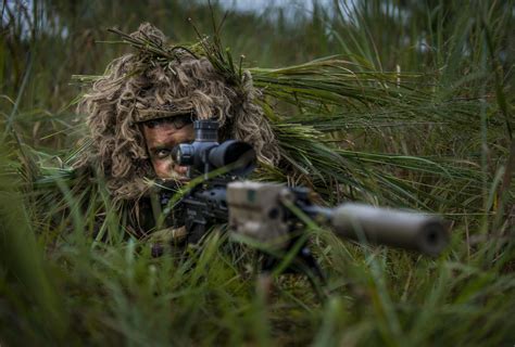 'Don't come here unless you are prepared': U.S. Army Sniper School sets ...