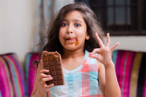 Chocolate with a low-fat centre could still feel luxurious to eat | New Scientist