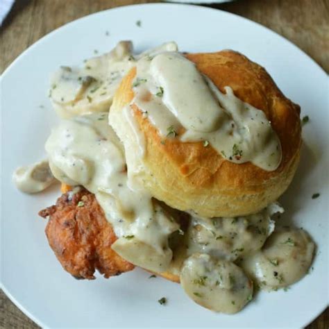 Chicken Biscuits with Mushroom Gravy - Sugar Dish Me