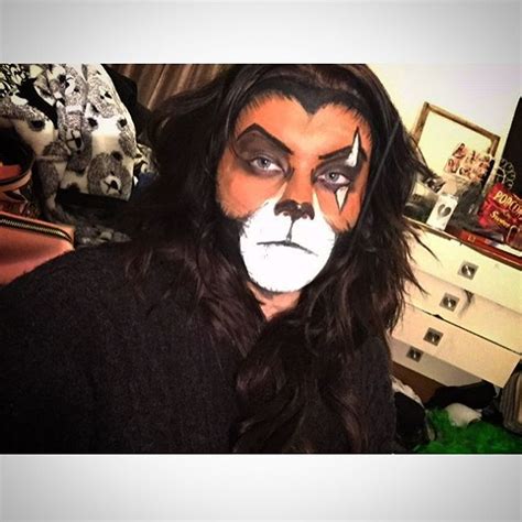 scar makeup | Scar makeup, Makeup, Halloween face makeup