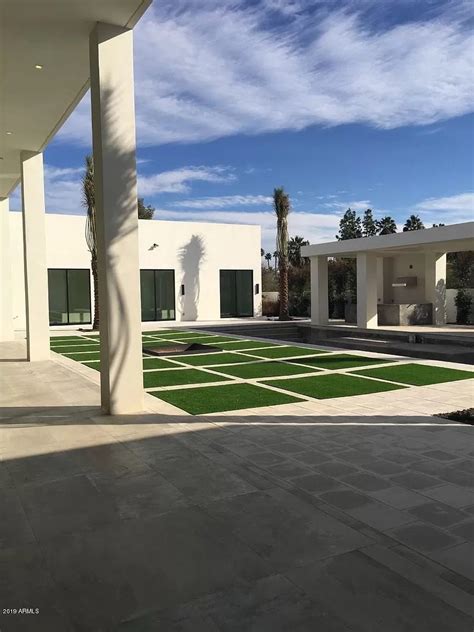 Take a Look Inside Kliff Kingsbury's Arizona Home - Sports Gossip