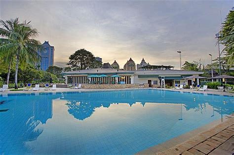 Hotel Borobudur Jakarta Jakarta - Compare Deals