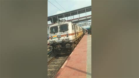 #trending train Rampurhat railway station - YouTube