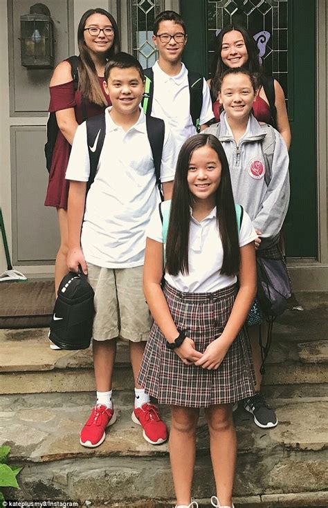 Kate Gosselin shares snap as Kate Plus 8 sextuplets start 8th grade | Daily Mail Online