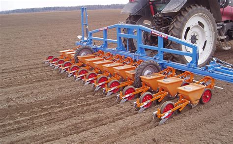 Disc precision seed drill - UD 2000 - Maschinenfabrik SCHMOTZER GmbH ...