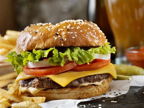 How Did the All-American Hamburger Become so Popular?