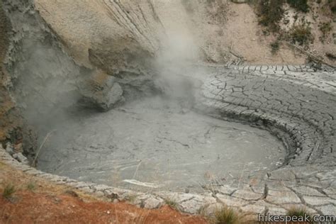 Mud Volcano Area | Yellowstone National Park | Hikespeak.com