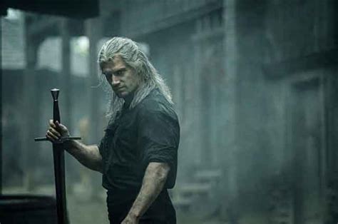 Where Did The WItcher Gain All That Strength? Check out Henry Cavill’s ...