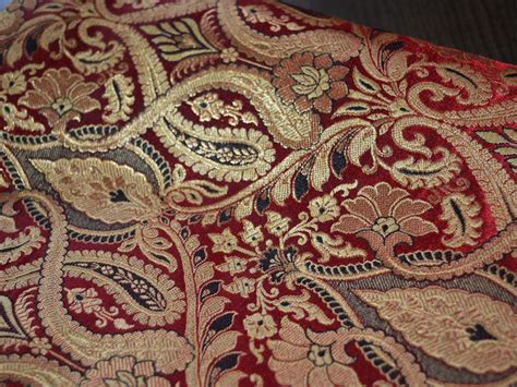 Buy Maroon Gold Floral Pattern Weaving Indian Silk by the Yard Online in India - Etsy | Brocade ...