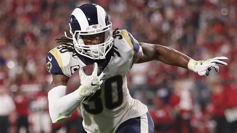 Rams RB Todd Gurley 'cool' with sitting out Week 17 even at cost of ...