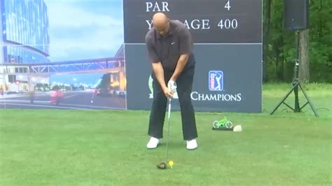 Video: Charles Barkley has finally fixed his golf swing