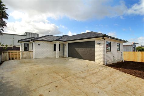 Premium Brand New In Papatoetoe | Trade Me Property