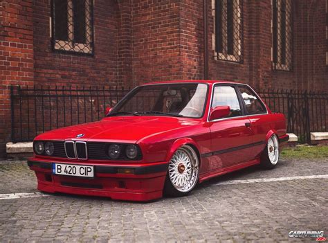 Tuning BMW 318i Coupe E30 front