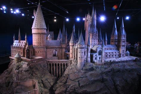 Hogwarts Digital Escape Room - Epic Experiences