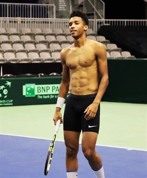 Felix Auger Aliassime 2024: Girlfriend, net worth, tattoos, smoking ...