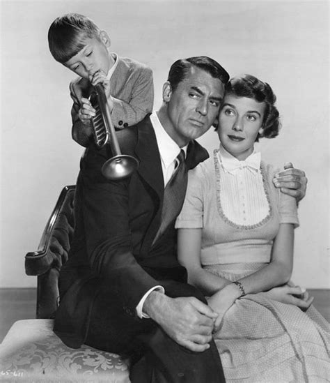 George Winslow, Cary Grant y Betsy Drake en “Hogar, Dulce Hogar” (Room For One More), 1952 Old ...