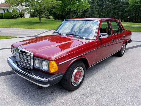 1977 Mercedes-Benz 300D for Sale | ClassicCars.com | CC-1027312