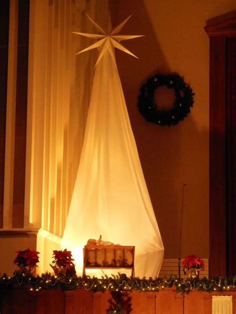 Pin by Bobbi DeLong on Advent Retreat Ideas | Christmas stage design, Christmas church, Church ...