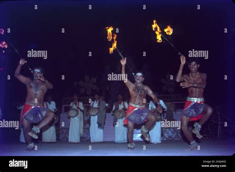 Tribal Folk Dance, Tamil Nadu Stock Photo - Alamy