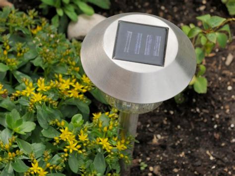 Solar Landscape Lighting | HGTV