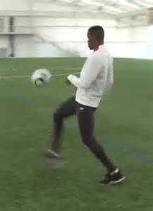 Wilfried Zaha shows off incredible skills and shooting accuracy: VIDEO | Daily Mail Online