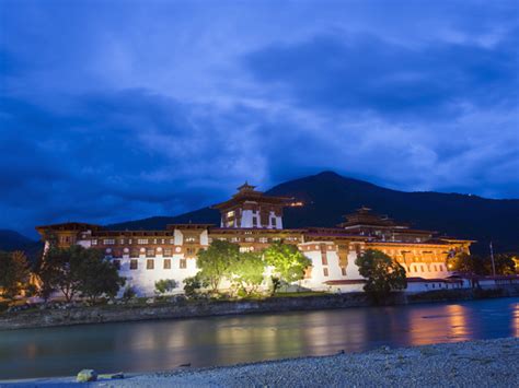 Punakha Dzong | Himalayan Wonders