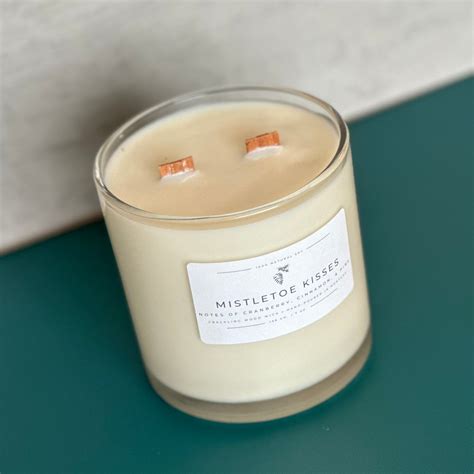 Mistletoe Kisses – Gallatin Candle Co.