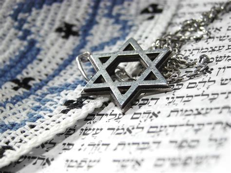 Jewish Funeral Service Rituals and Customs: What you need to know.