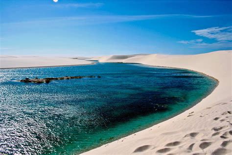 Playa Lencois Maranhenses | De resena 'Las 15 Playas Más Romanticas de la Tierra' | OrangeSmile.com