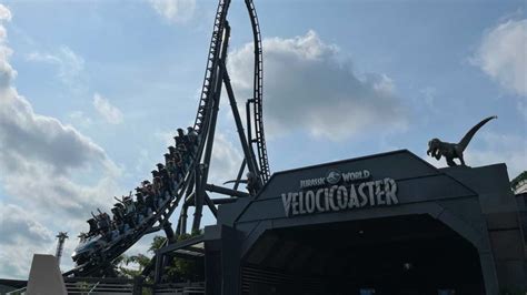 Jurassic World VelociCoaster: Look inside the queue | FOX 35 Orlando