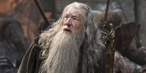 LOTR: What Would Have Happened If Gandalf Claimed The One Ring?