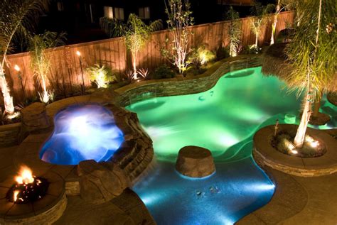 75 Brilliant Backyard & Landscape Lighting Ideas (2017)