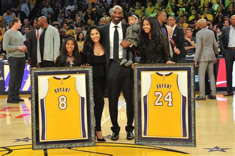 Vanessa Bryant Had Blunt Message For Fans At Kobe Statue Unveiling ...