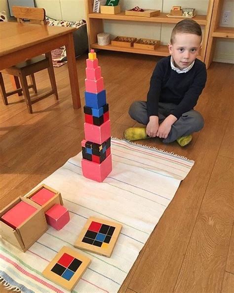 Pink Tower Sensorial Extension Maria Montessori, Big Picture, Tower, Classroom, Children, Blog ...